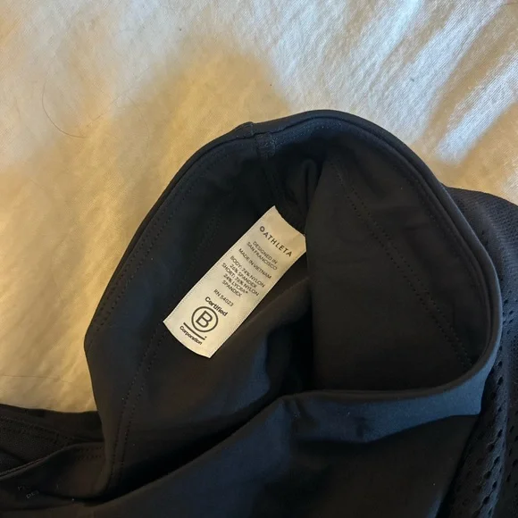 Athleta Phenom Camo 7/8 Tight - Black (Size M) - Picture 5 of 6